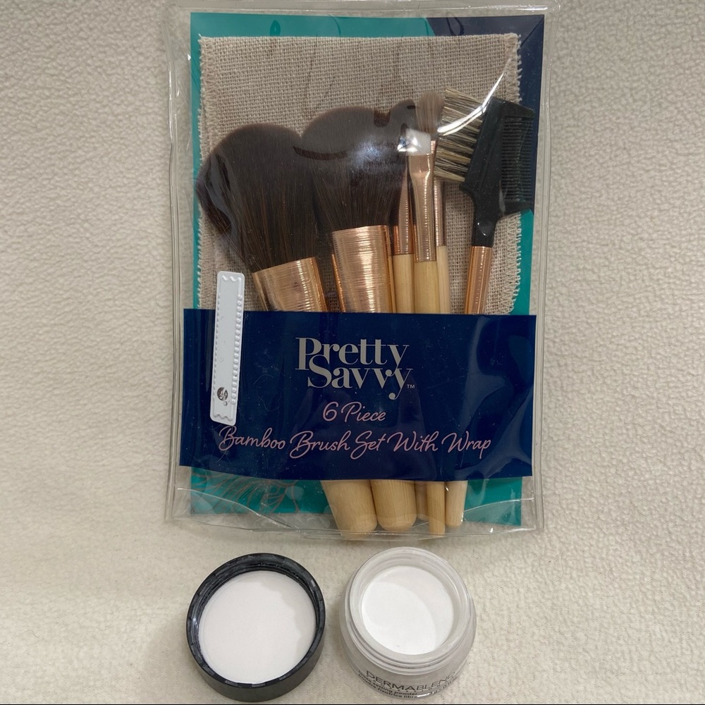 Dermablend Loose Setting Powder - Picture 2 of 6